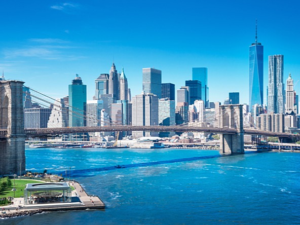 brooklyn bridge and new york skyline